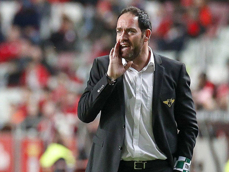 المدرب ريكاردو سواريز 