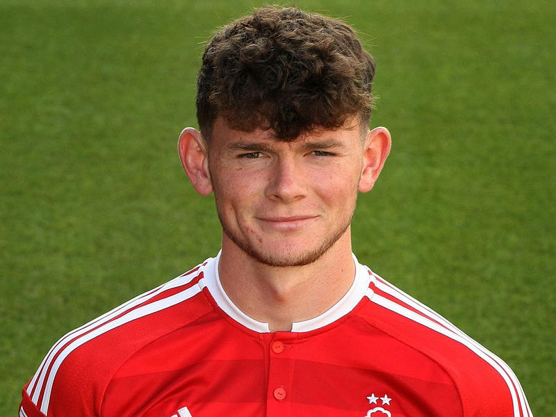  المهاجم الاسكتلندي أوليفر بوركي