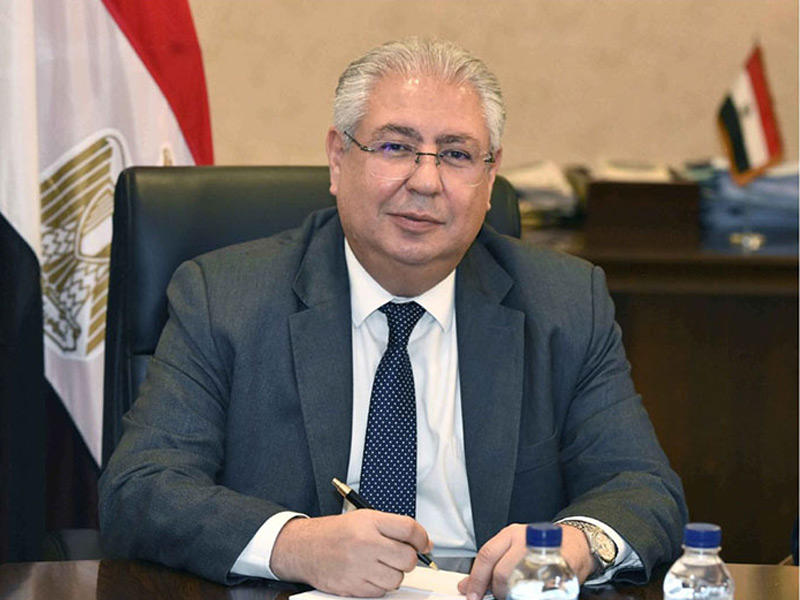 السفير المصري لدى البلاد أسامة شلتوت