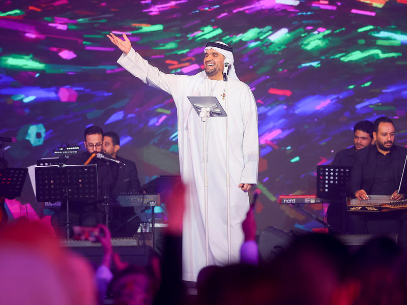  الفنان حسين الجسمي