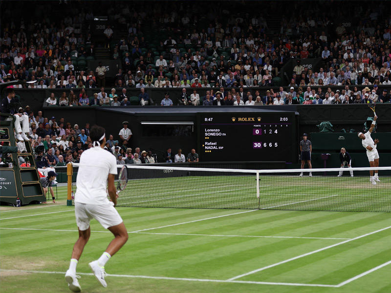 جانب من مواجهة نادال ولورنتسو سونيغو