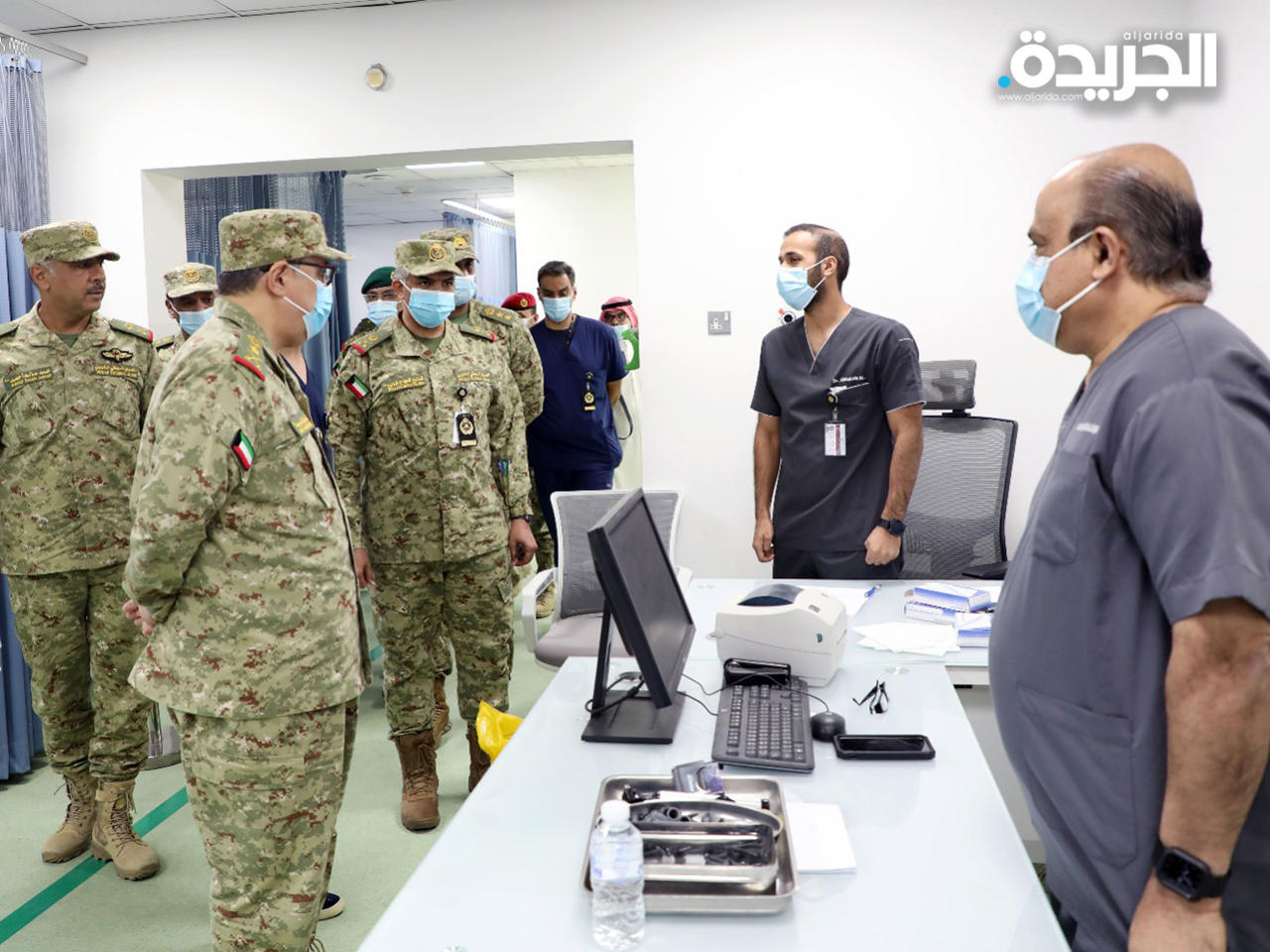 الرفاعي متفقداً إجراءات فحص الطلبة