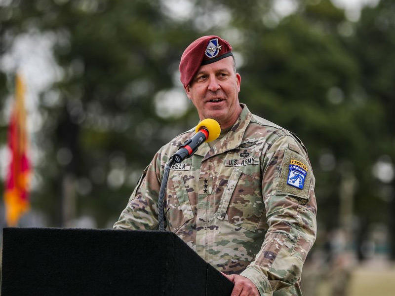 رئيس القيادة الوسطى الأميركية في جيش الولايات المتحدة (سنتكوم)، الجنرال مايكل إريك كوريلا