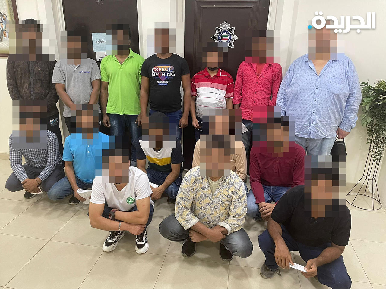 الموقوفون المخالفون لقانون الإقامة في البلاد