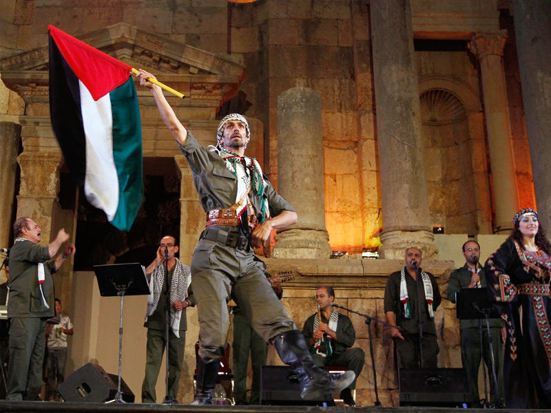 من الدورات السابقة للمهرجان