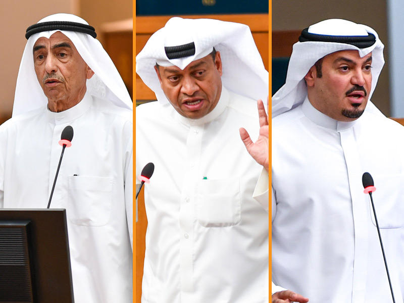 النائب د. هشام الصالح والنائب د. حمد المطر والنائب بدر الحميدي