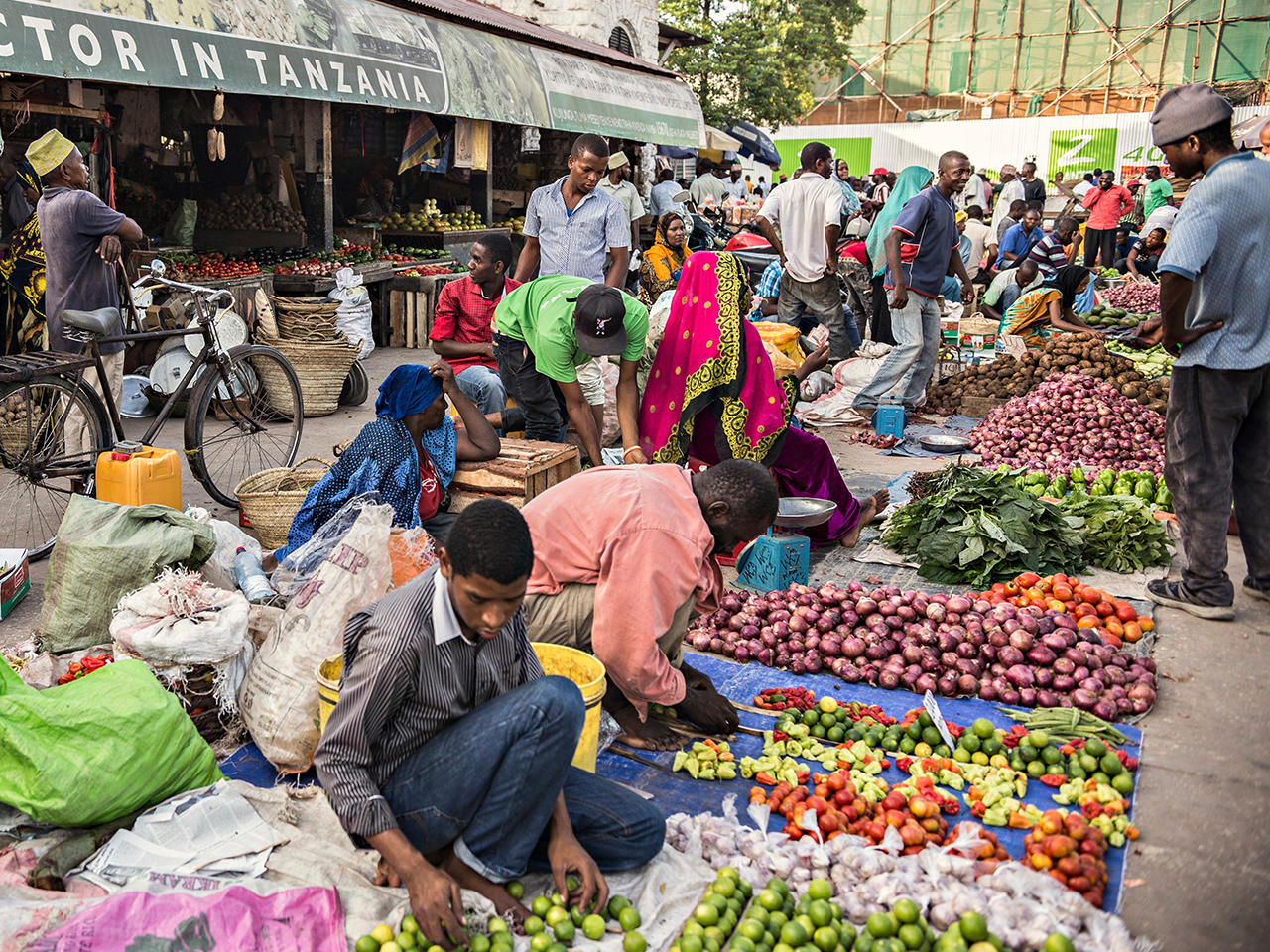 أحد الأسواق الشعبية في تنزانيا - أرشيف.