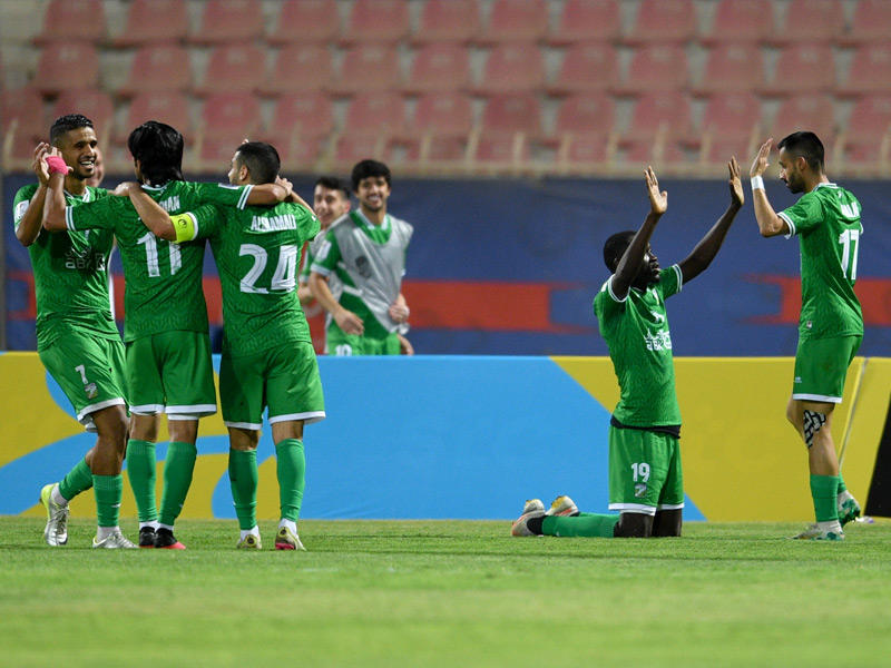 فرحة اللاعبين