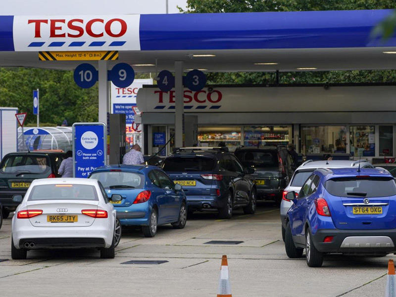 النفط يتصدر لااستهلاك العالمي للطاقة 