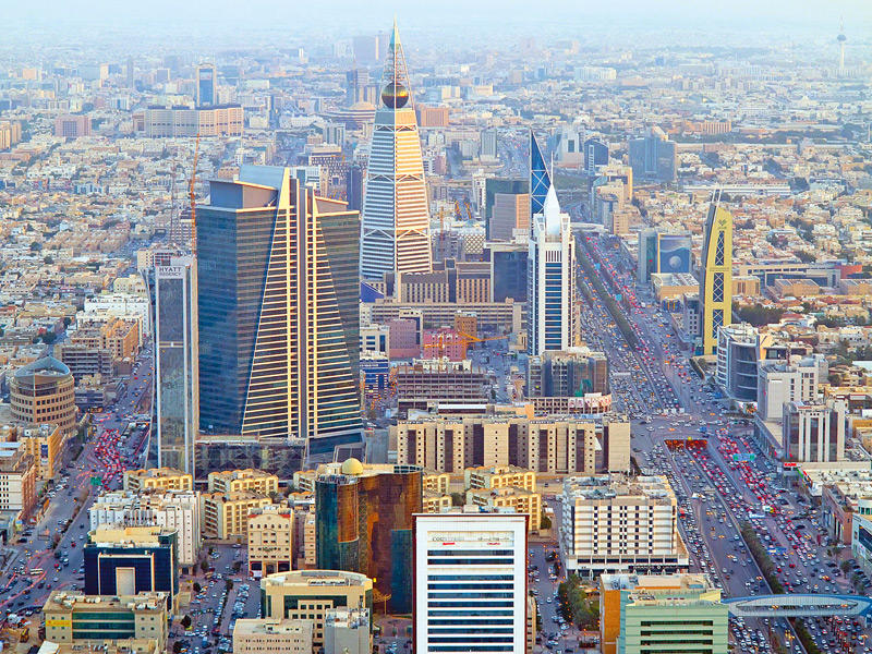 تسارع نمو القطاع العقاري في السعودية والإمارات