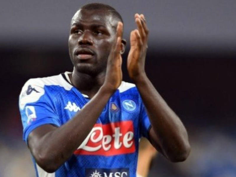  المدافع السنغالي الدولي المخضرم خاليدو كوليبالي