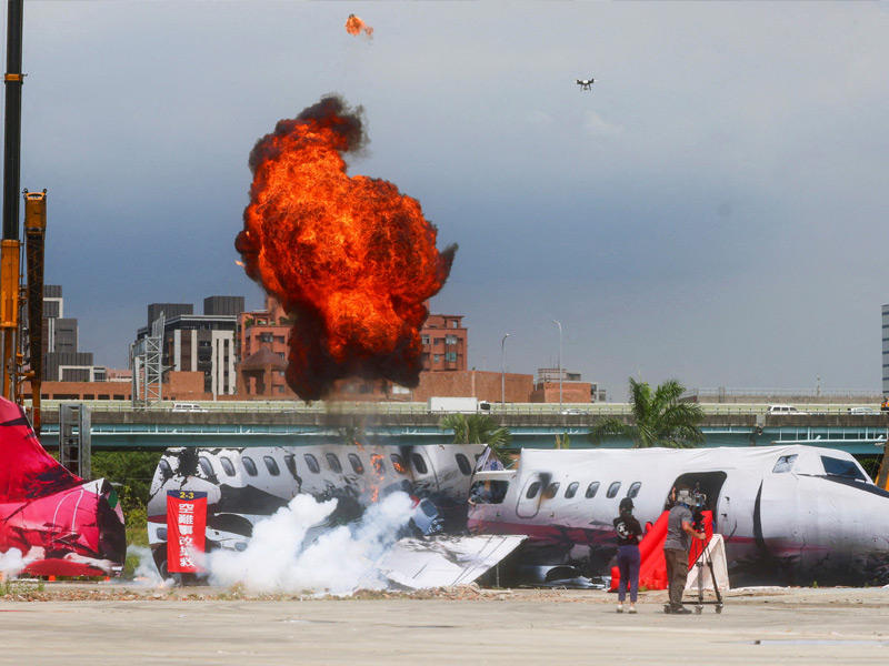 انفجار خلال تدريبات الدفاع المدني السنوية بمدينة تايبيه في تايوان (رويترز)