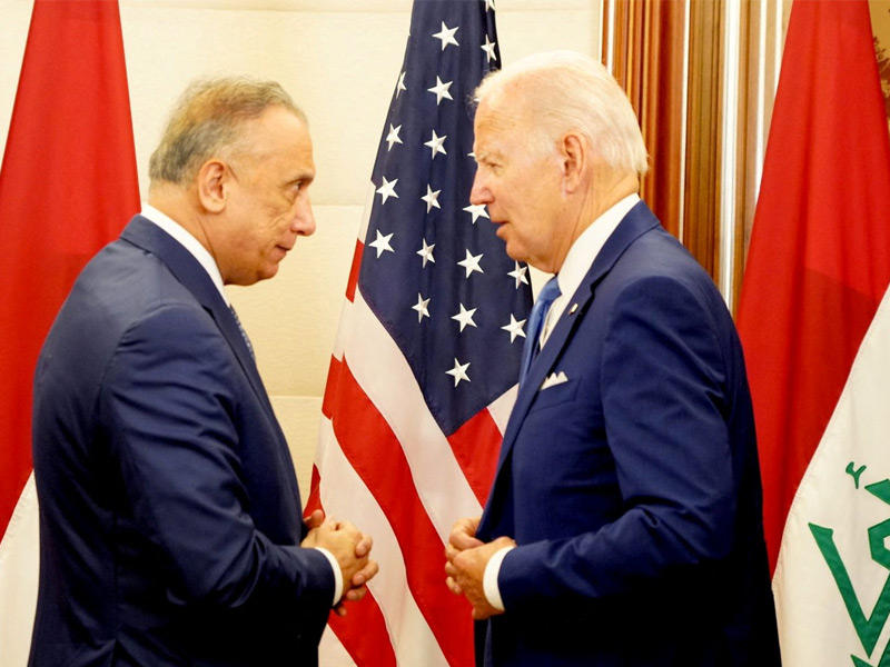  الرئيس الأميركي مع الكاظمي