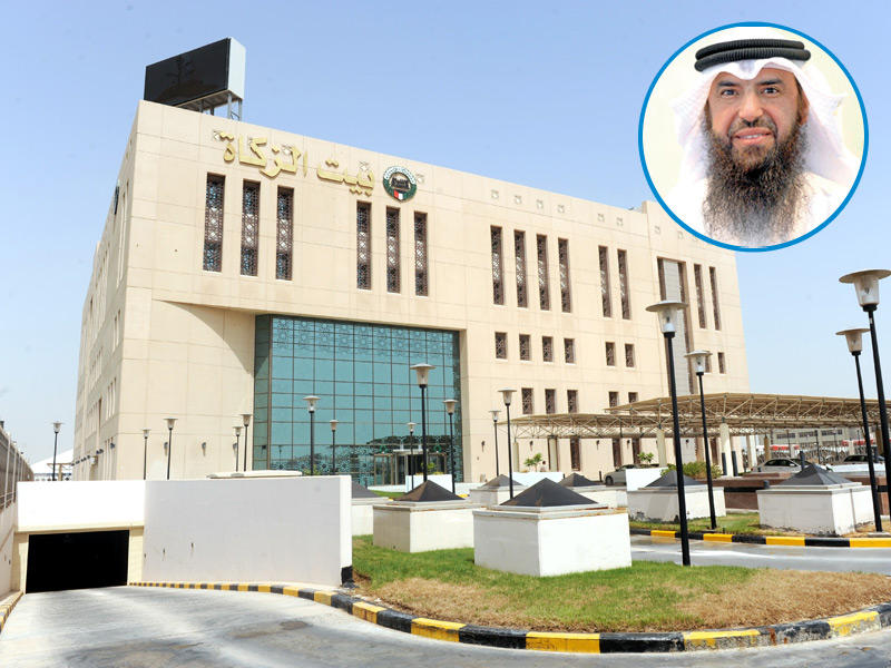 مبنى بيت الزكاة وفي الاطار مراقب الإعلام المتحدث الرسمي لبيت الزكاة حمد المري