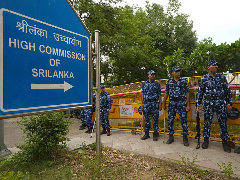 عناصر من الأمن العام