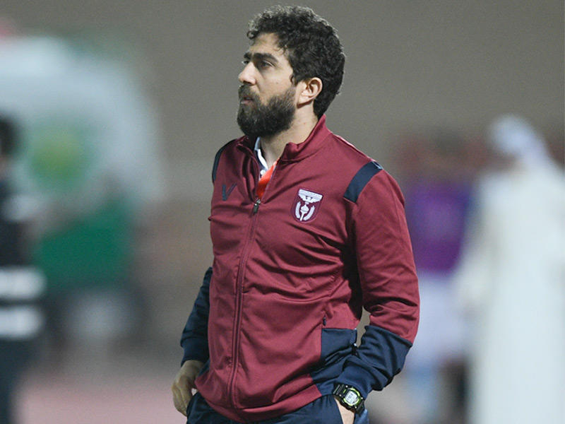  المدير الفني لفريق كرة القدم بنادي الفحيحيل فراس الخطيب