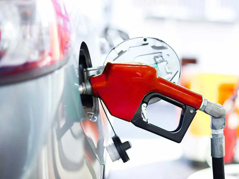 أسعار بيع البنزين بالتجزئة في الولايات المتحدة 