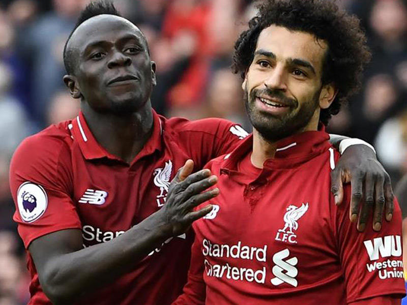 مانيه وصلاح خلال مباراة سابقة