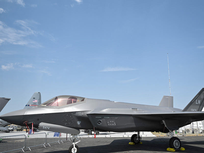 طائرة طراز F35