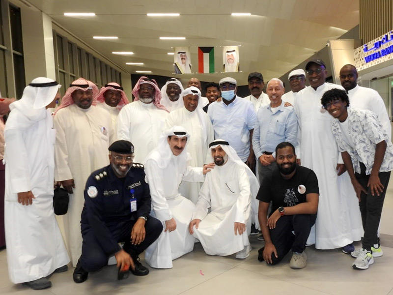 مرجان يتوسط نجوم العصر الذهبي ومحبيه