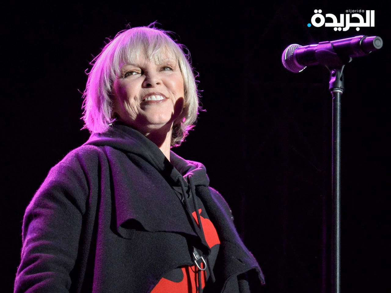 المغنية الأمريكية بات بيناتار