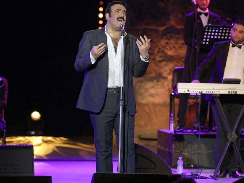 الفنان السوري نور مهنا 