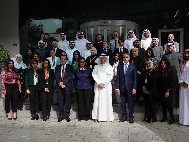 مشاركون في «أجيال»