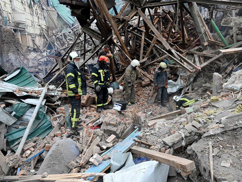 مبنى دمّره قصف روسيا في خاركيف  (أ ف ب)