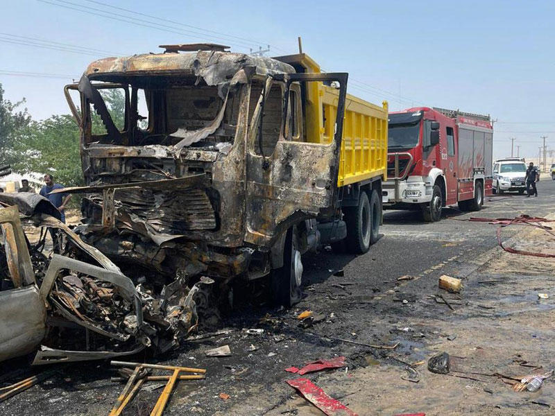 المركبتان بعد الحادث