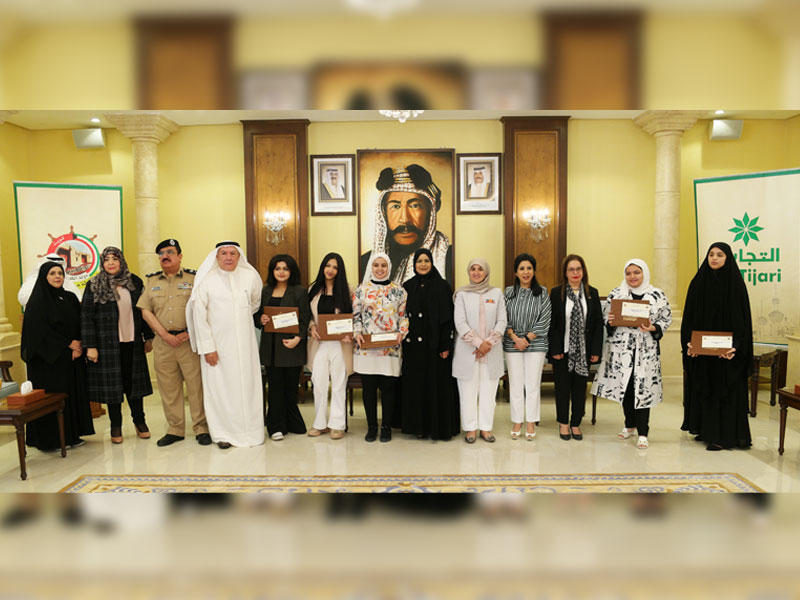 فريقا البنك والمحافظة مع المتفوقين