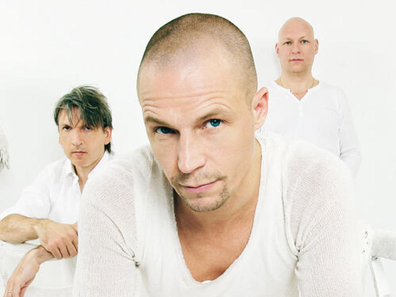 عازف البيانو السويدي إسبيورن سفينسون