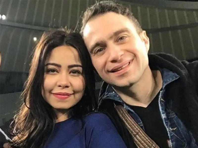 الفنان المصري حسام حبيب مع زوجته السابقة الفنانة ​شيرين عبدالوهاب​