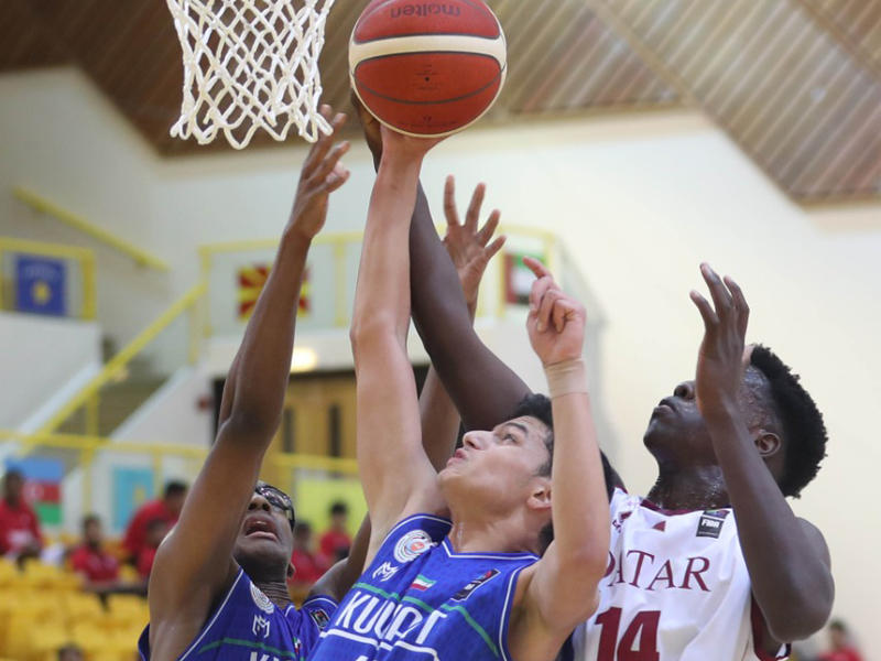 محاولة التسجيل تحت السلة