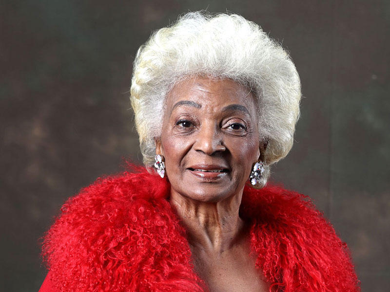 الممثلة الأميركية نيشيل نيكولس