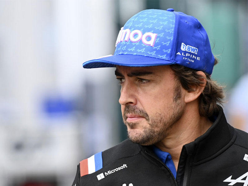  بطل العالم مرتين في فورمولا1  الإسباني فرناندو ألونسو