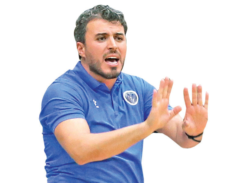 المدرب الجزائري محمد مسعودان