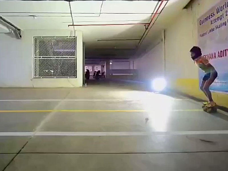 الطفلة ديشنا نهار خلال المسابقة 