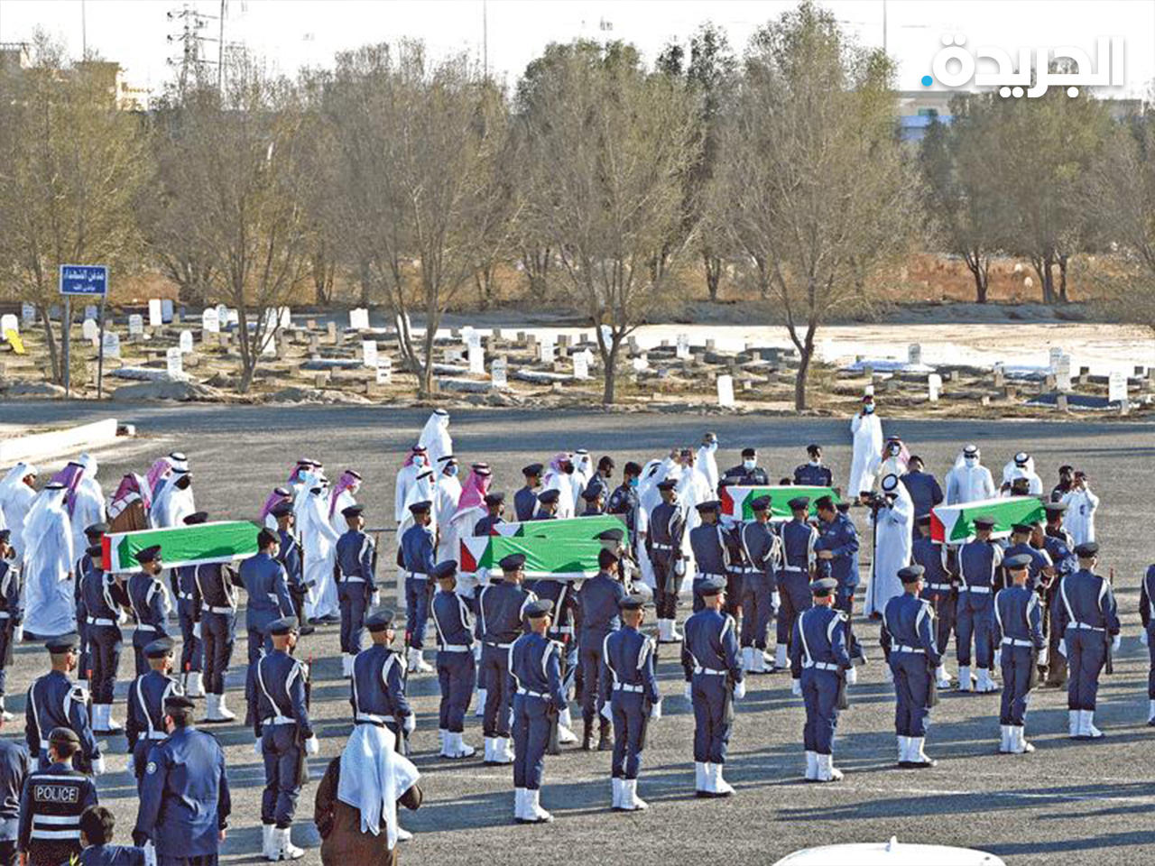 جنازة عسكرية لرفات 7 شهداء تم التعرف عليهم - أرشيف