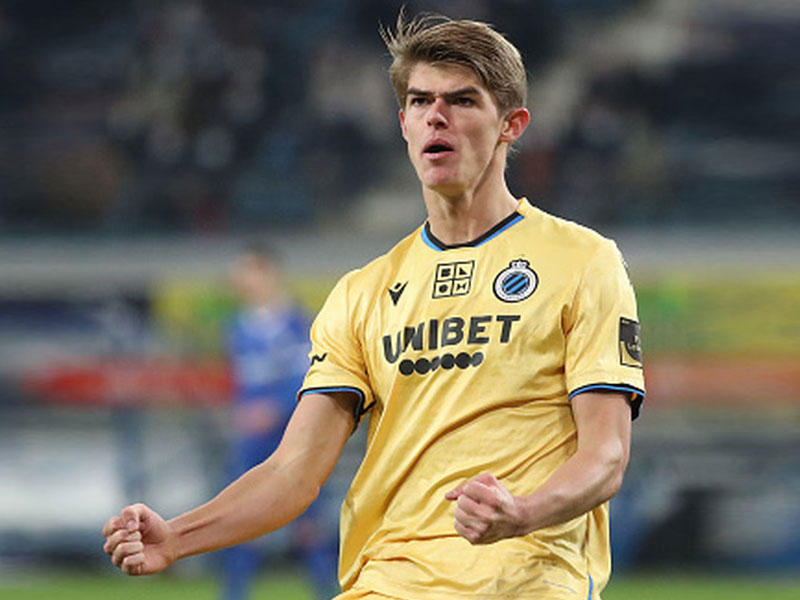  لاعب الوسط البلجيكي الواعد شارل دي كيتلار