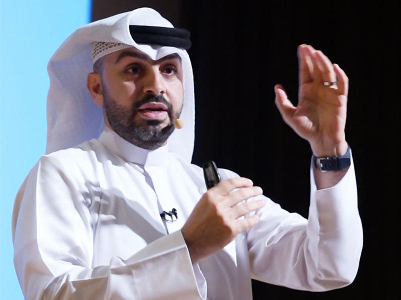 مساعد المدير العام لإدارة التواصل في البنك عبدالمحسن الرشيد