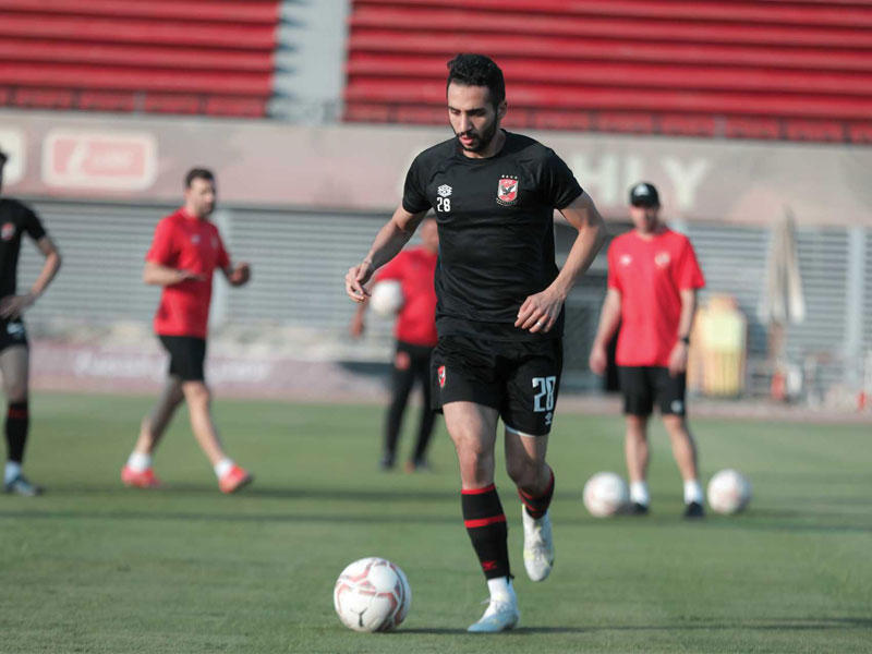 جانب من تدريب فريق الأهلي