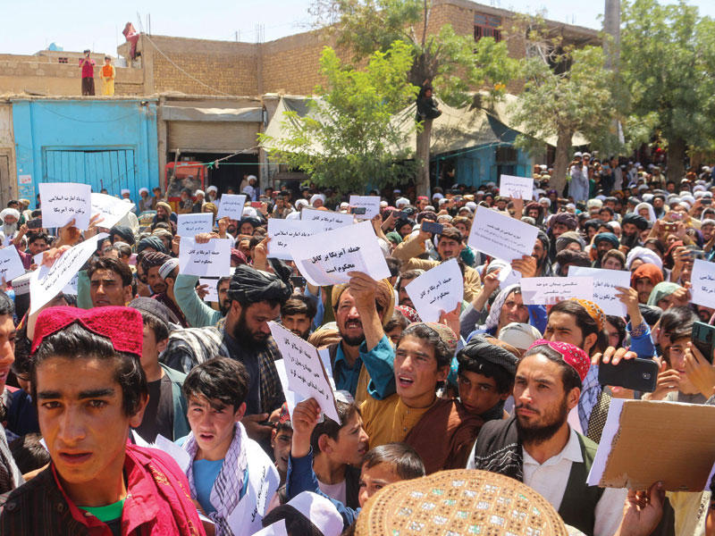 تظاهرة في إقليم بادغيس (أ ف ب)