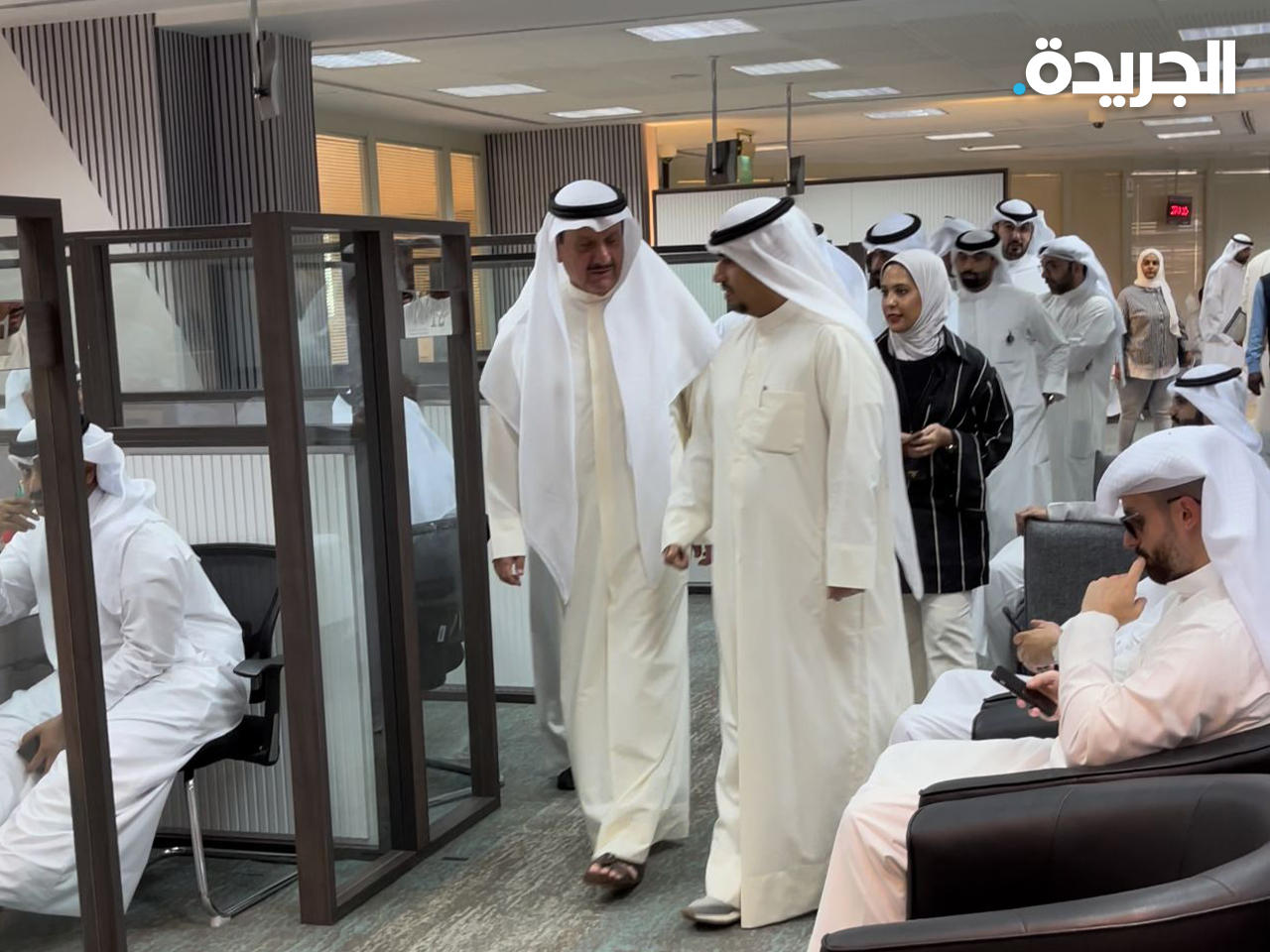 الكندري خلال زيارته مقر المؤسسة العامة للرعاية السكنية
