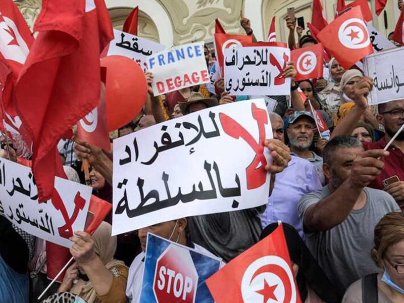 الاستفتاء على الدستور