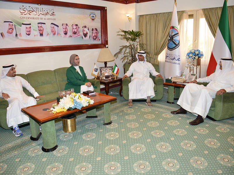 محافظ الأحمدي مستقبلاً «مجلس الشباب»