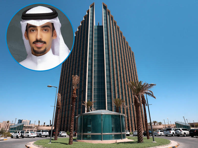 مبنى الهيئة العامة للتعليم التطبيقي والتدريب وفي الاطار نائب رئيس شؤون الكليات رئيس لجنة المستجدين في الاتحاد العام لطلبة ومتدربي الهيئة والتدريب نواف الجنفاوي