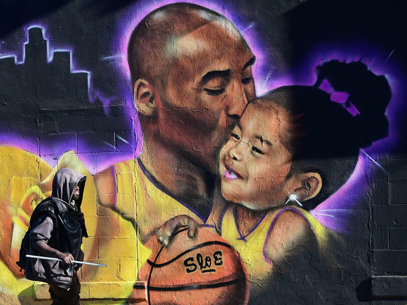  أسطورة كرة السلة الأميركية الراحل كوبي براينت