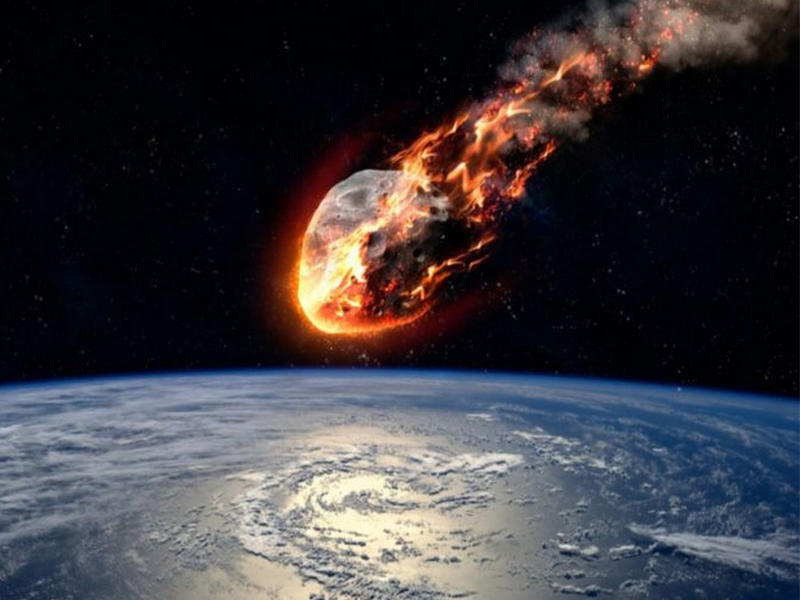 النيازك العملاقة