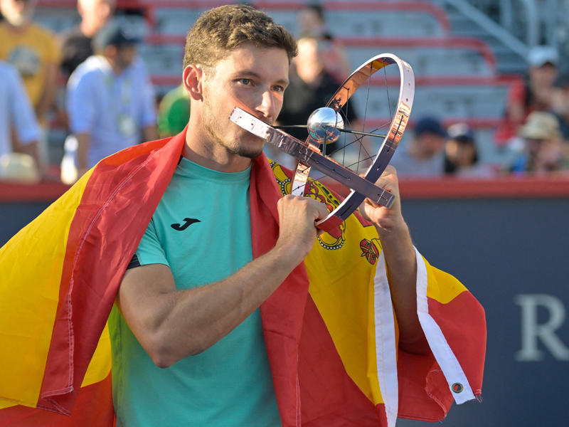 الإسباني بابلو كارينيو