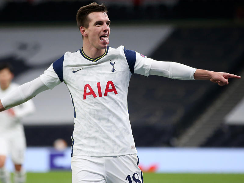 لاعب الوسط الأرجنتيني جيوفاني لو سيلسو